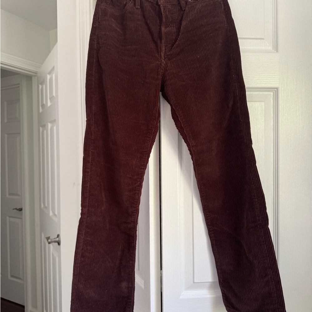 Levi wedgie brown corduroy jean